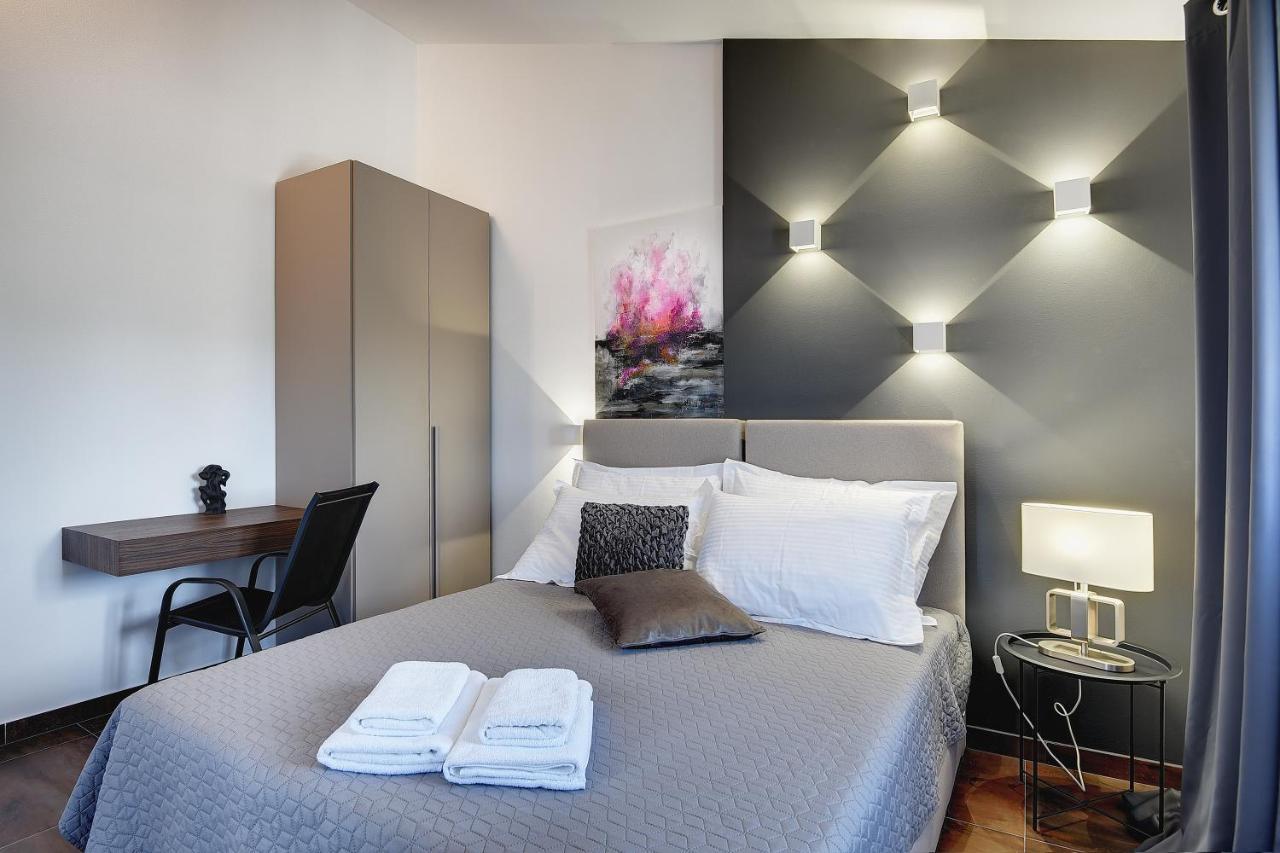 Vila Una With Private Pool Near Rovinj - Open 2022 Rovinjsko Selo Exterior foto